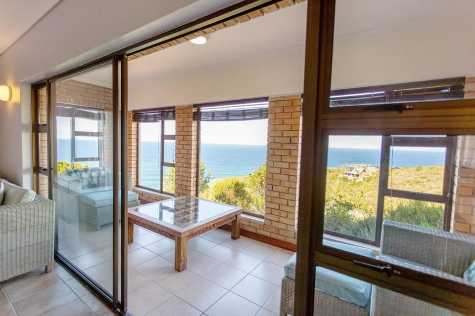 Whale View House in Western Cape