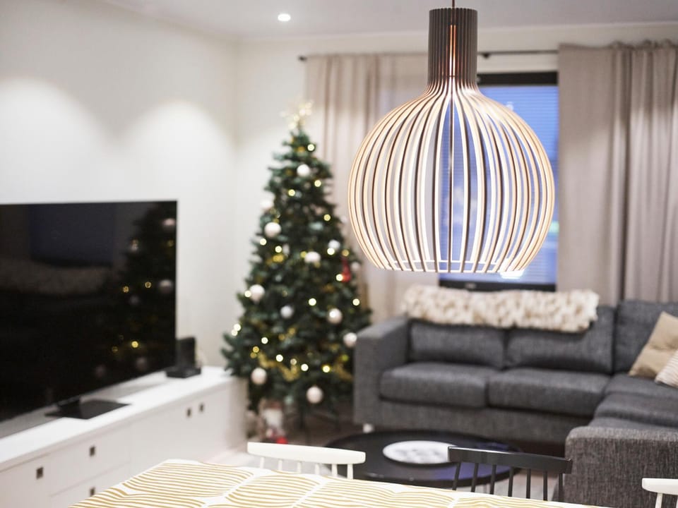 Communal lounge/ TV room