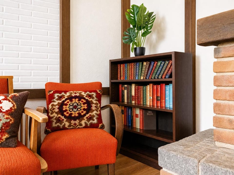 Library, Seating area