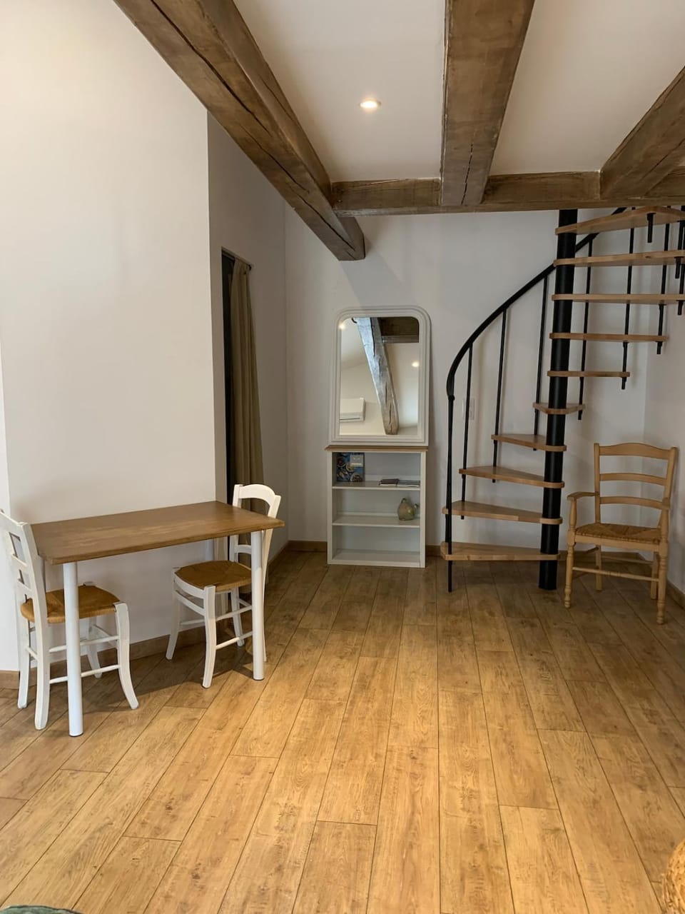 Studio cosy à la campagne Apartment in Provence-Alpes-Côte d'Azur