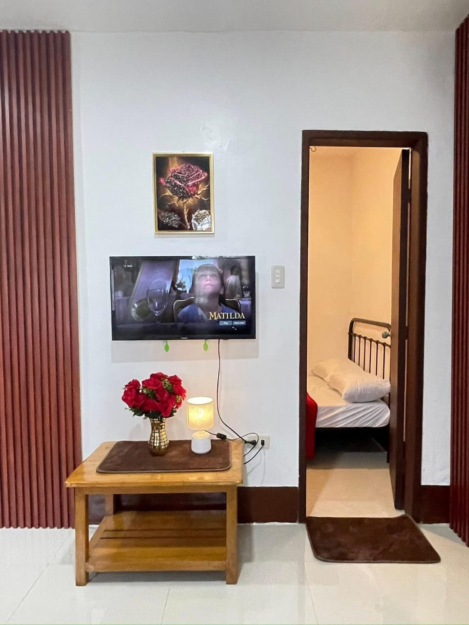 Photo of the whole room