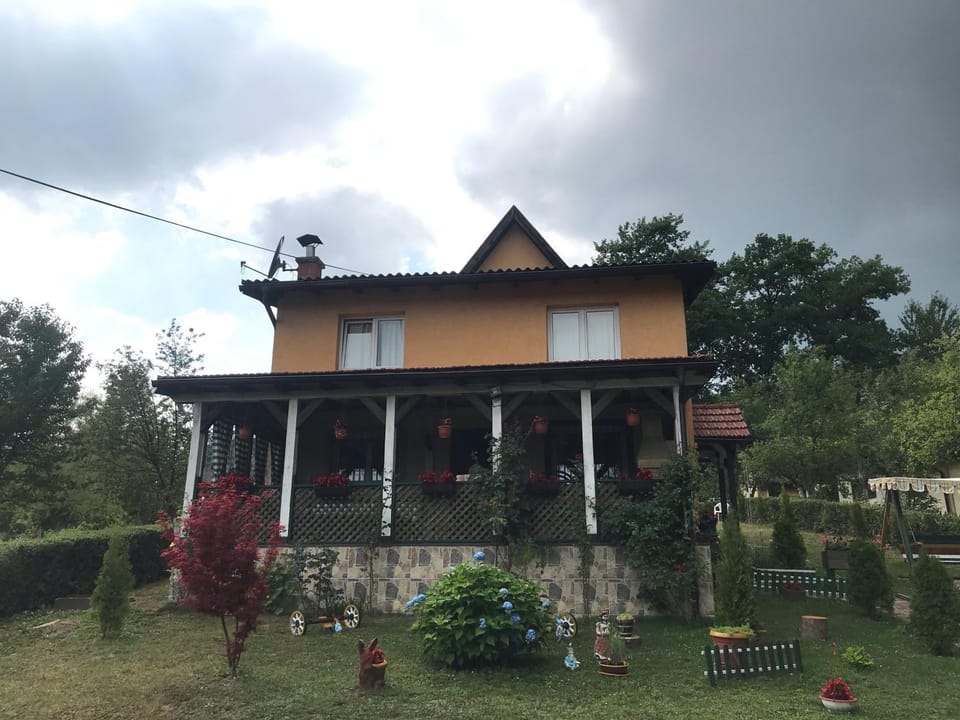 Hondo Holiday Home House in Federation of Bosnia and Herzegovina
