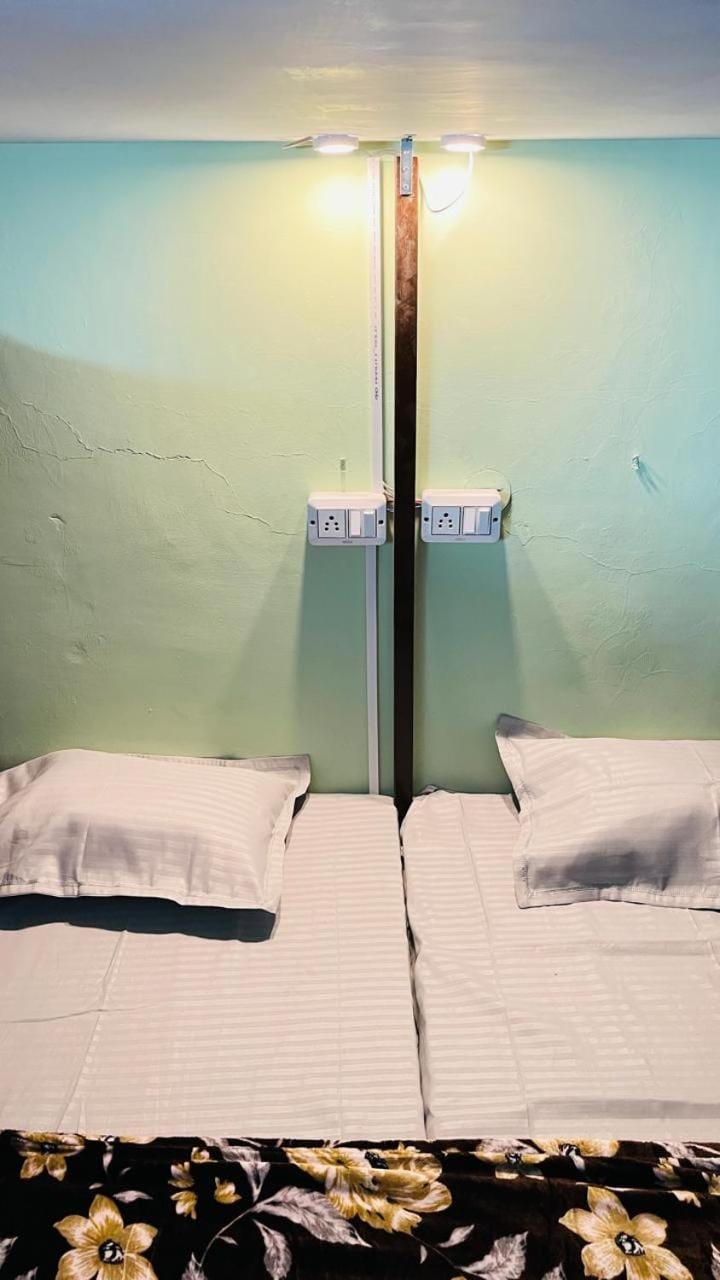 REST POINT Dormitory Hotel in Jaipur