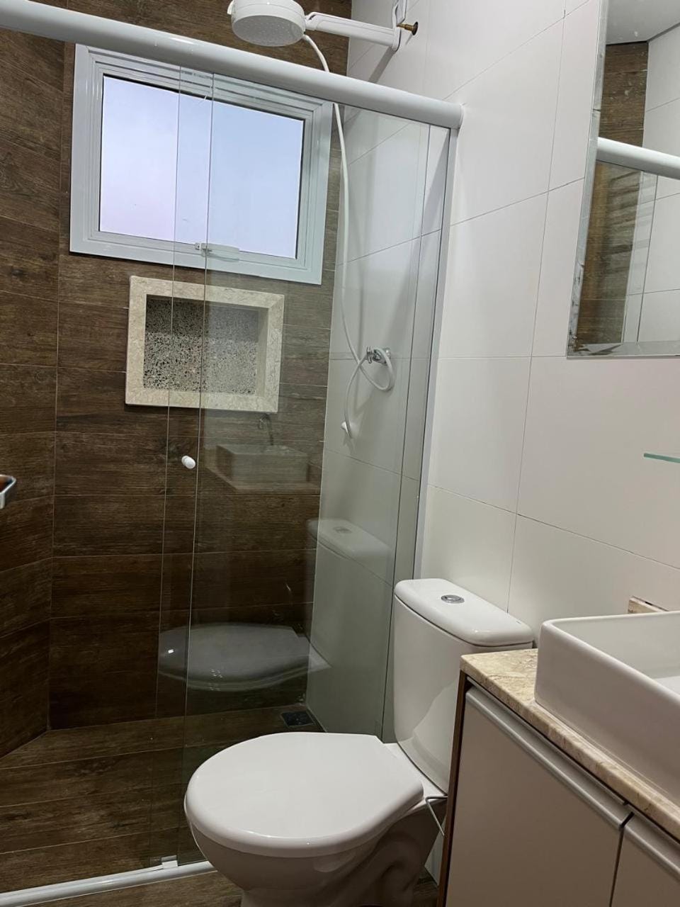 Ed Catarina c ar condicionado e garagem, a melhor para longa temporada Apartment in Sorocaba