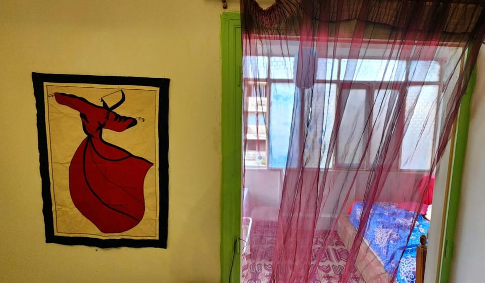 Private Room in Central, Quite and Beautiful Apartment Vacation rental in Cairo