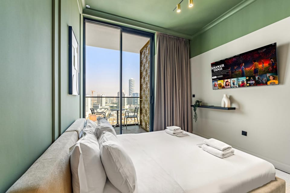 Bed, View (from property/room), Balcony/Terrace, Photo of the whole room, Bedroom