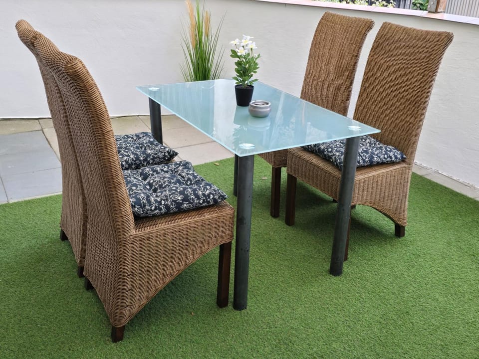 Balcony/Terrace, Seating area, Dining area
