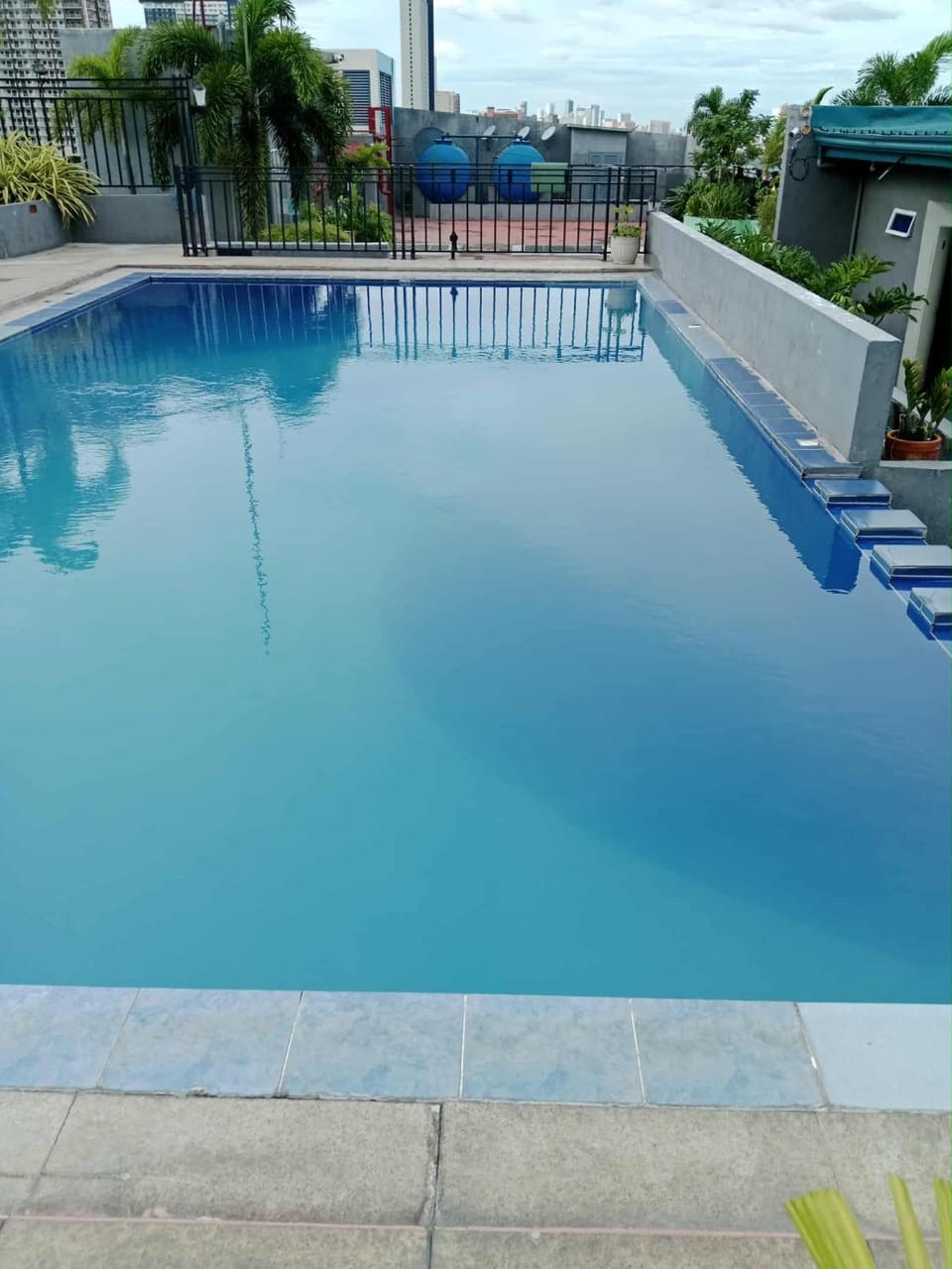 Affordable makati 908 deluxe Apartment in Pasay