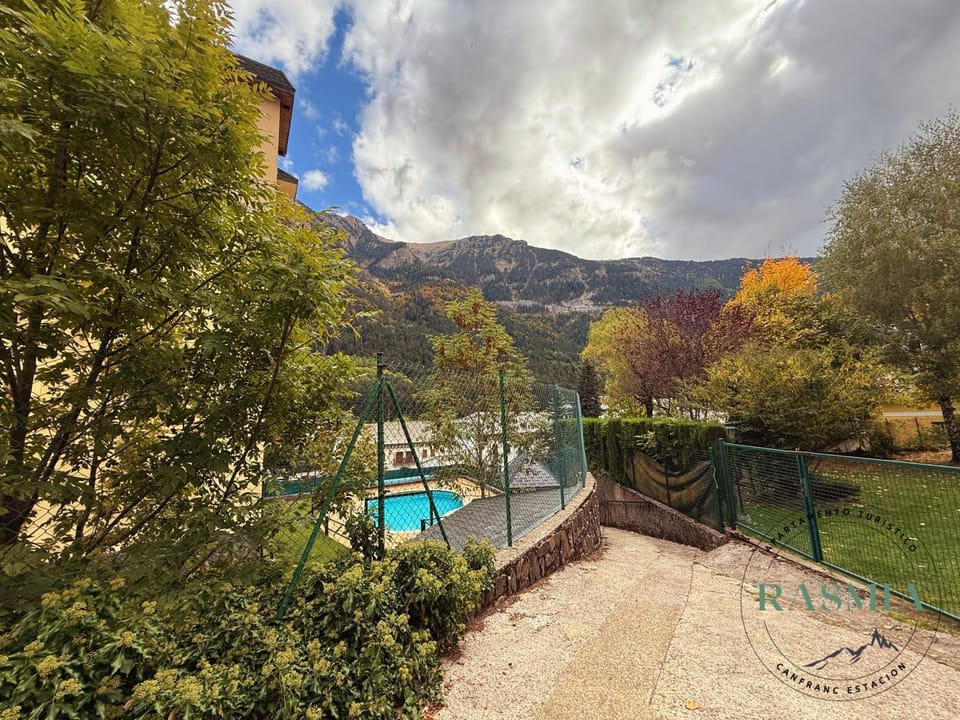 Off site, Natural landscape, Mountain view, Pool view