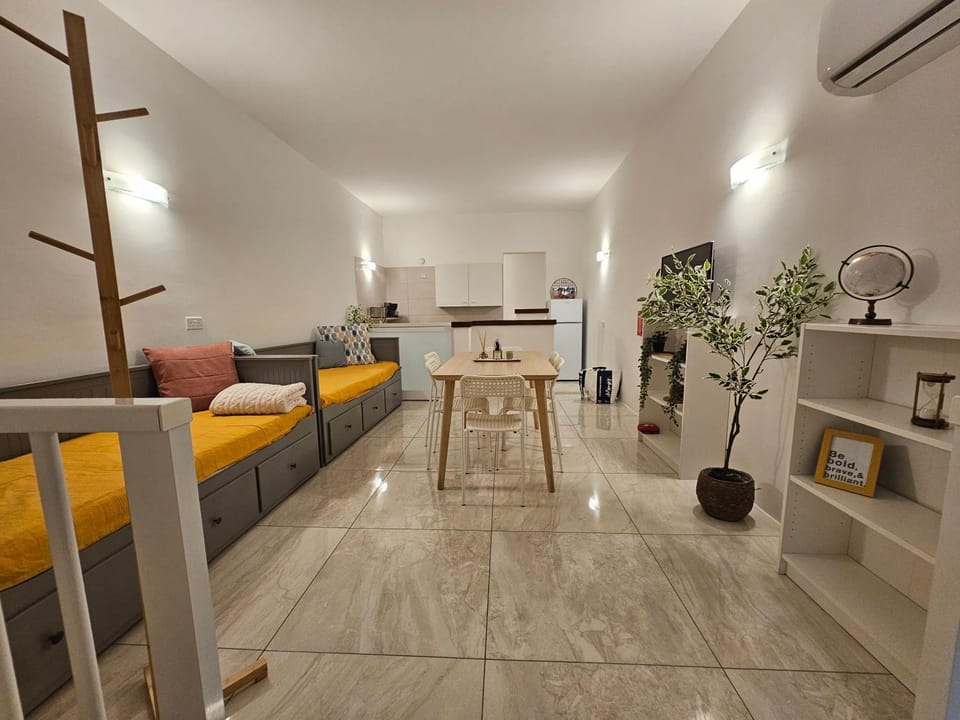 Living room, air conditioner