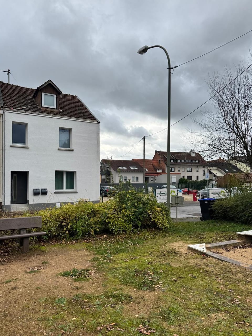 Property building, Street view, Location