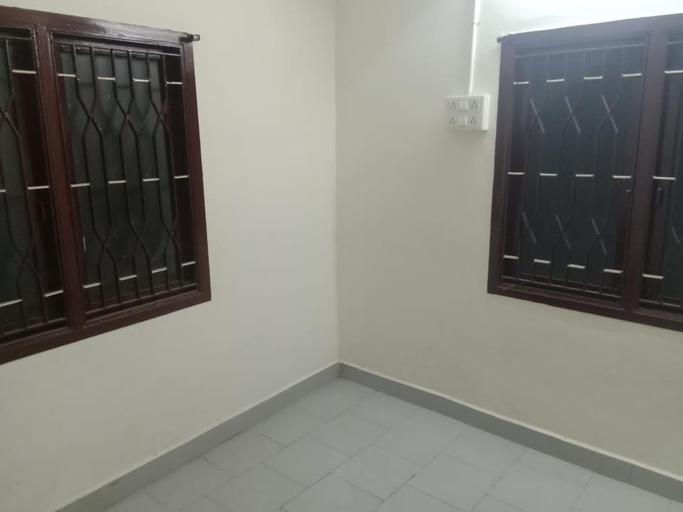 Bharani Apartment Apartment in Chennai