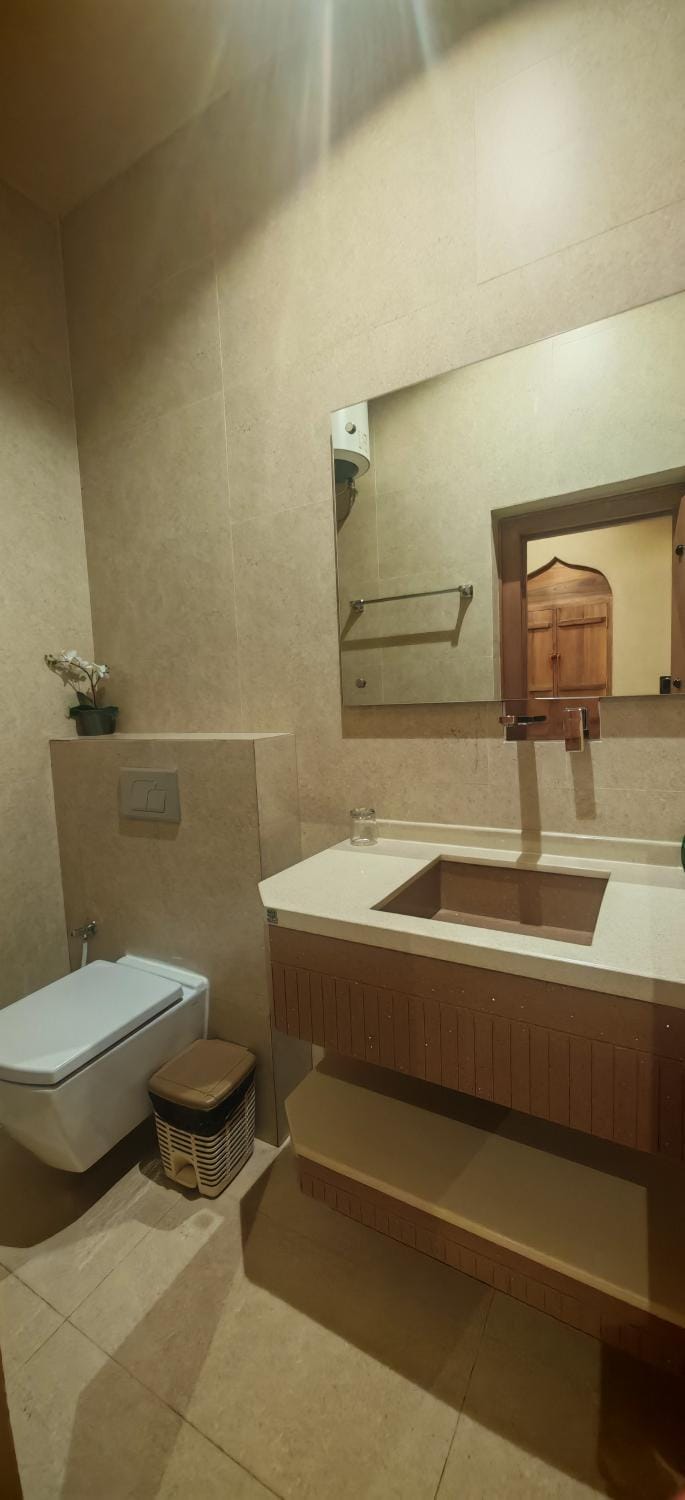Toilet, Bathroom, Bath