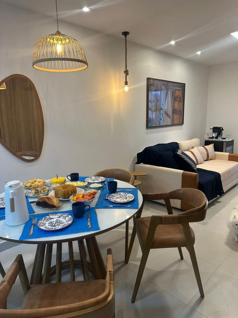 Living room, Dining area