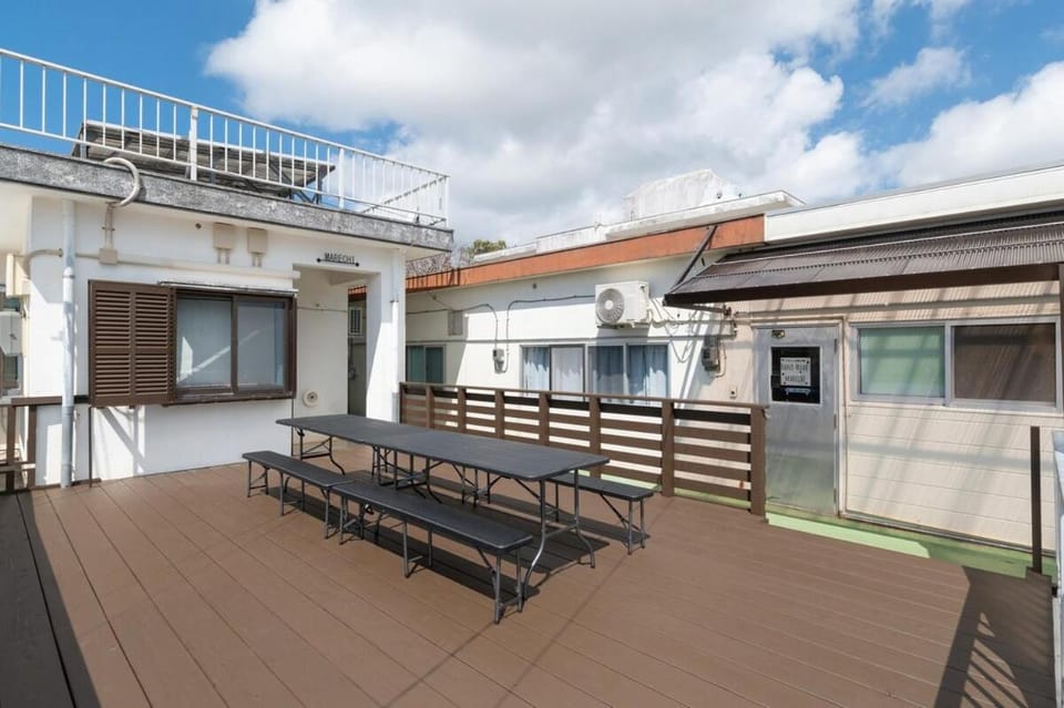 一棟貸しハウスまれち Apartment in Okinawa Prefecture