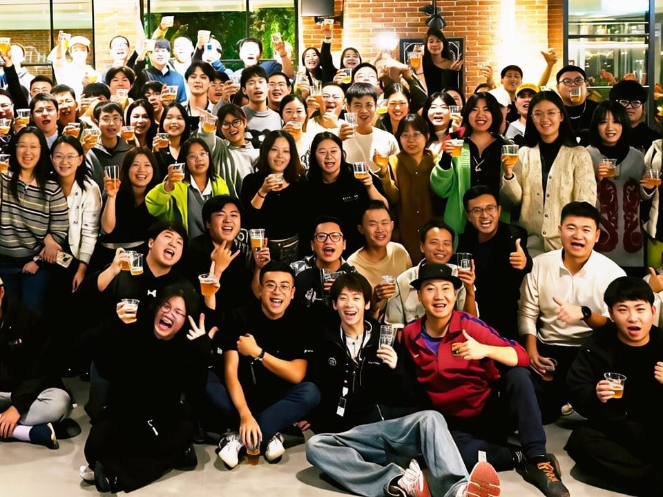 Qingdao Desti Youth Hostel-24H Reception&English Service& Cafe& Bar& Luggage Storage& Large Public Area Hostel in Qingdao
