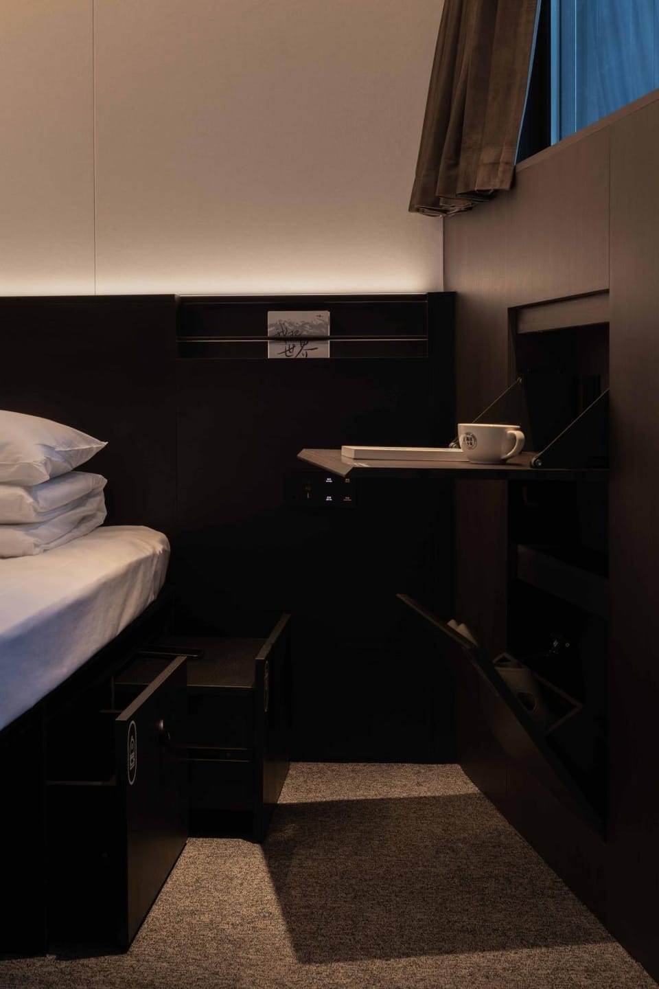 Qingdao Desti Youth Hostel-24H Reception&English Service& Cafe& Bar& Luggage Storage& Large Public Area Hostel in Qingdao
