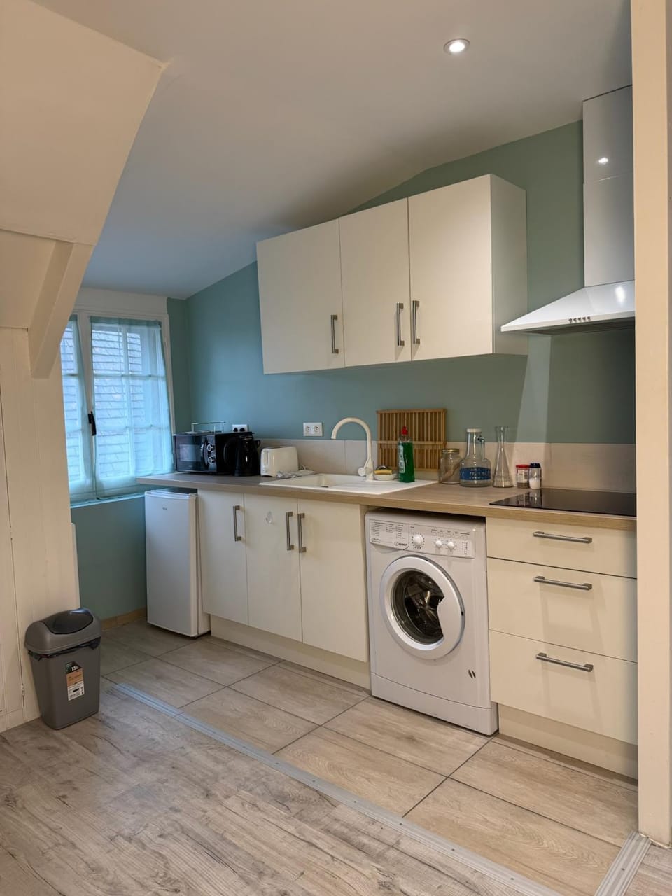 Coffee/tea facilities, Kitchen or kitchenette