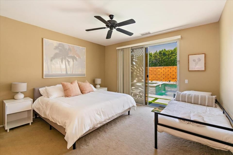 Walk to the Festivals - Private Pool & Spa House in La Quinta