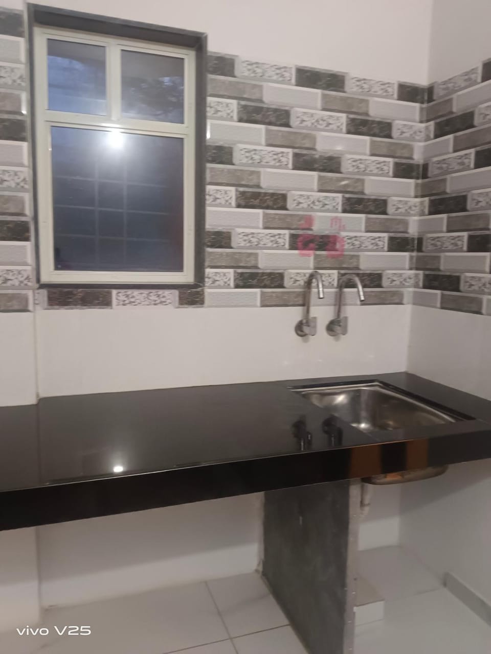 Fully furnished 2 bhk flat Rental unit Apartment in Pune