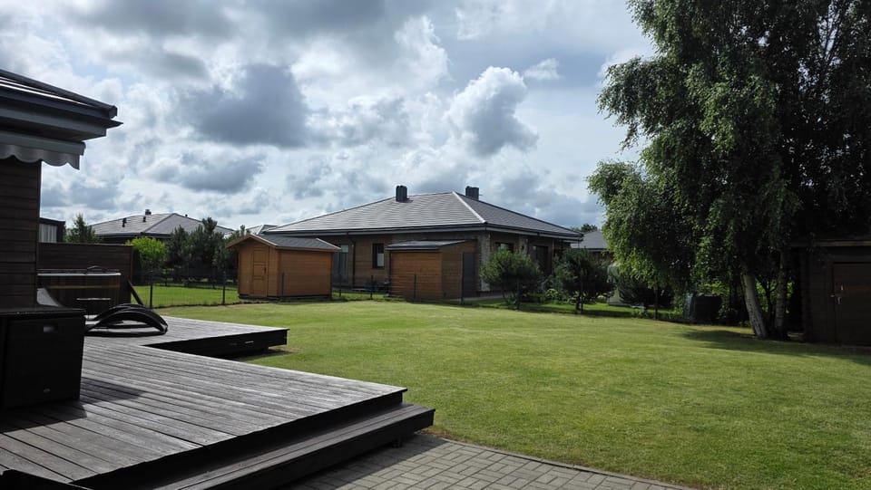 800 m to Sea - Kunigiškiai Home Villa in Palanga