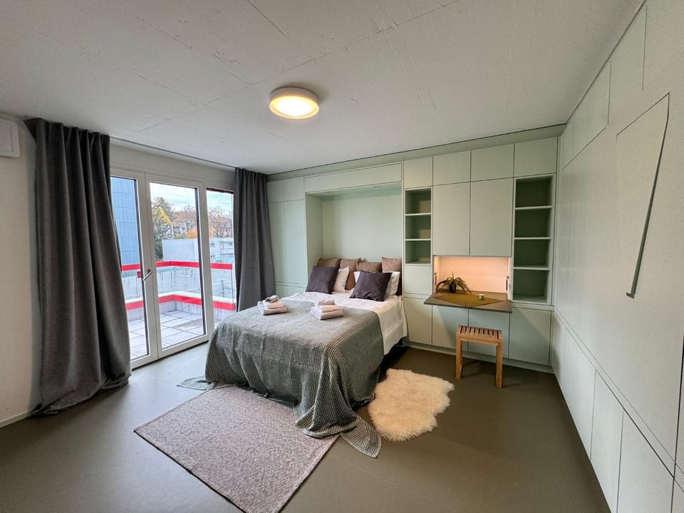 Bed, Balcony/Terrace, Living room, Photo of the whole room, towels