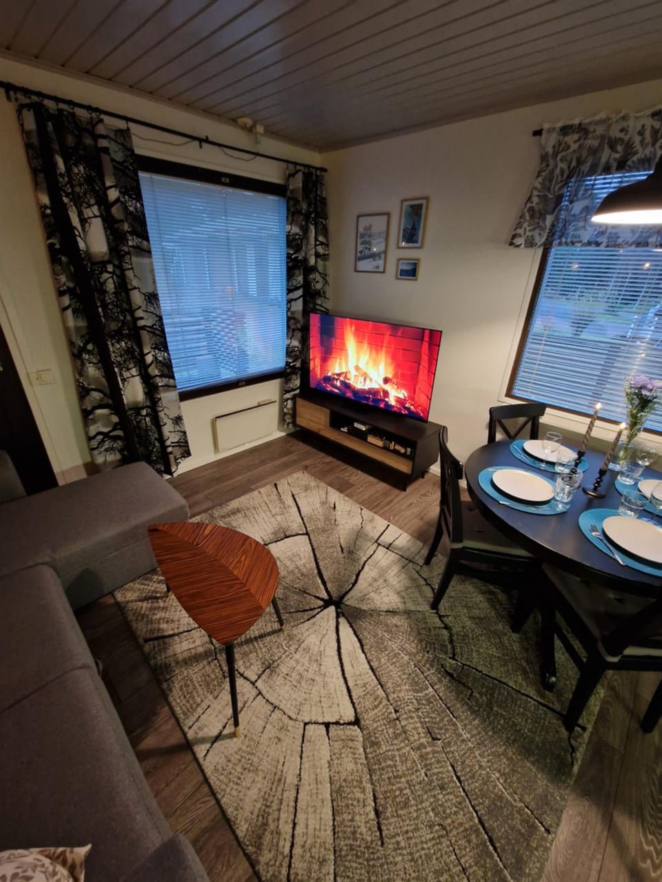 TV and multimedia, Living room, Seating area