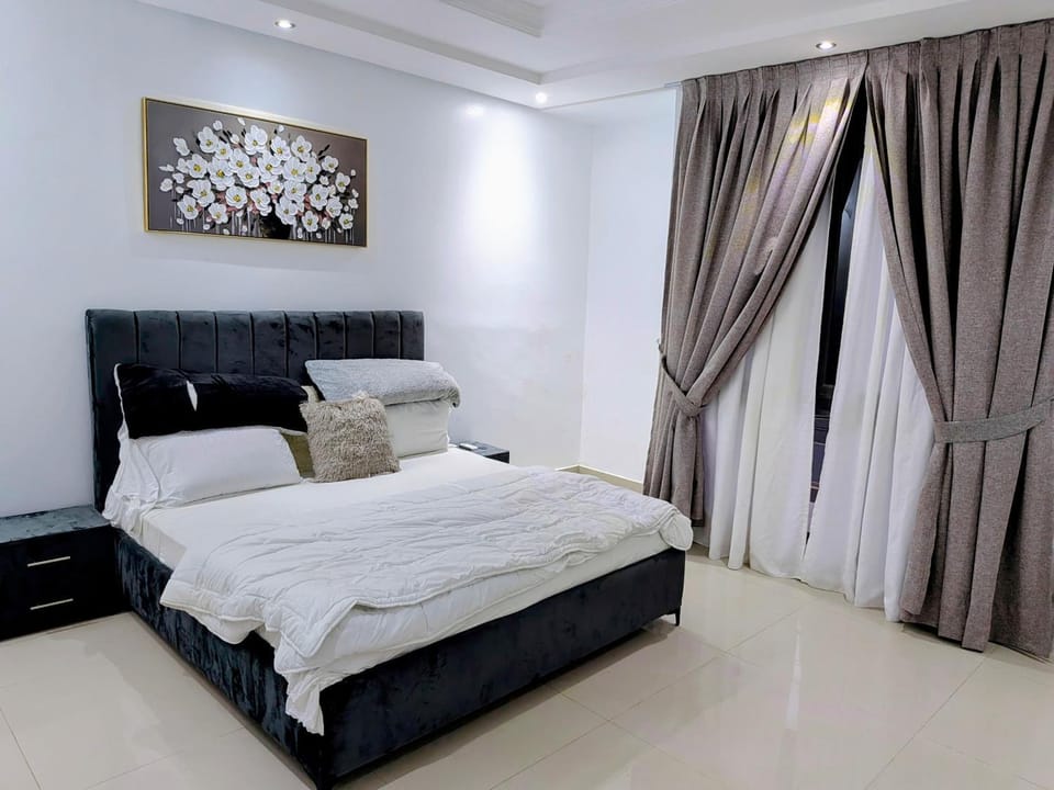 Peaceful Escape near les Almadies - Mamelles Apartment in Dakar