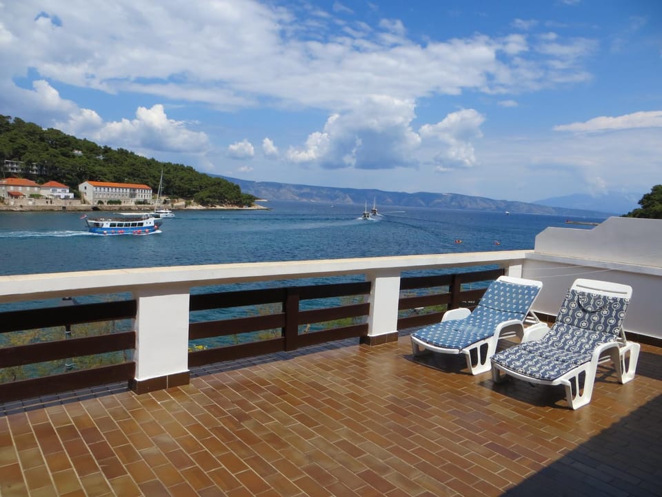 Day, View (from property/room), Balcony/Terrace, Seating area, Sea view