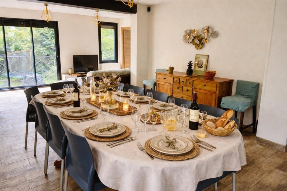 Maison familiale - Jardin, BBQ & calme près Paris House in Île-de-France
