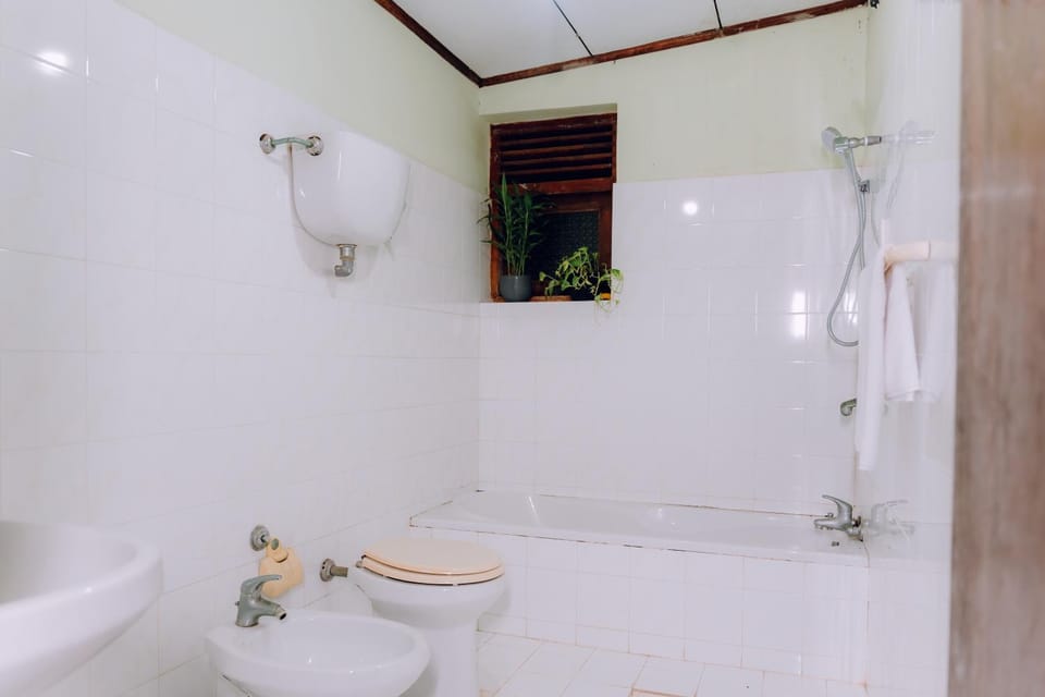 Ocean Glow Villa in Southern Province