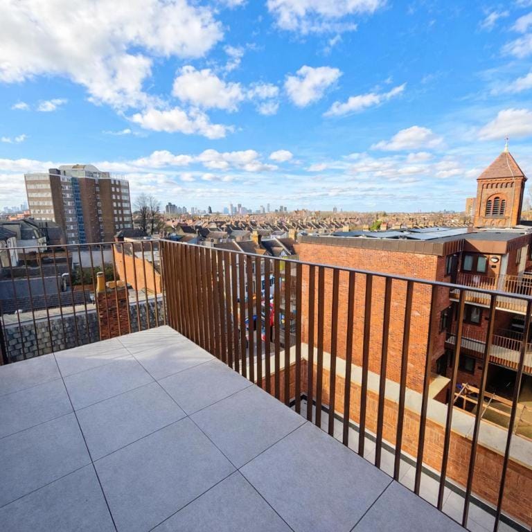 Boleyn Apartment in London Apartment in London