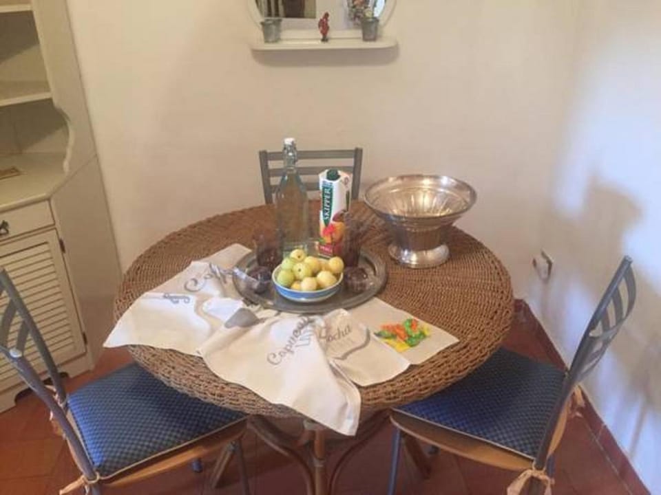 Decorative detail, Dining area