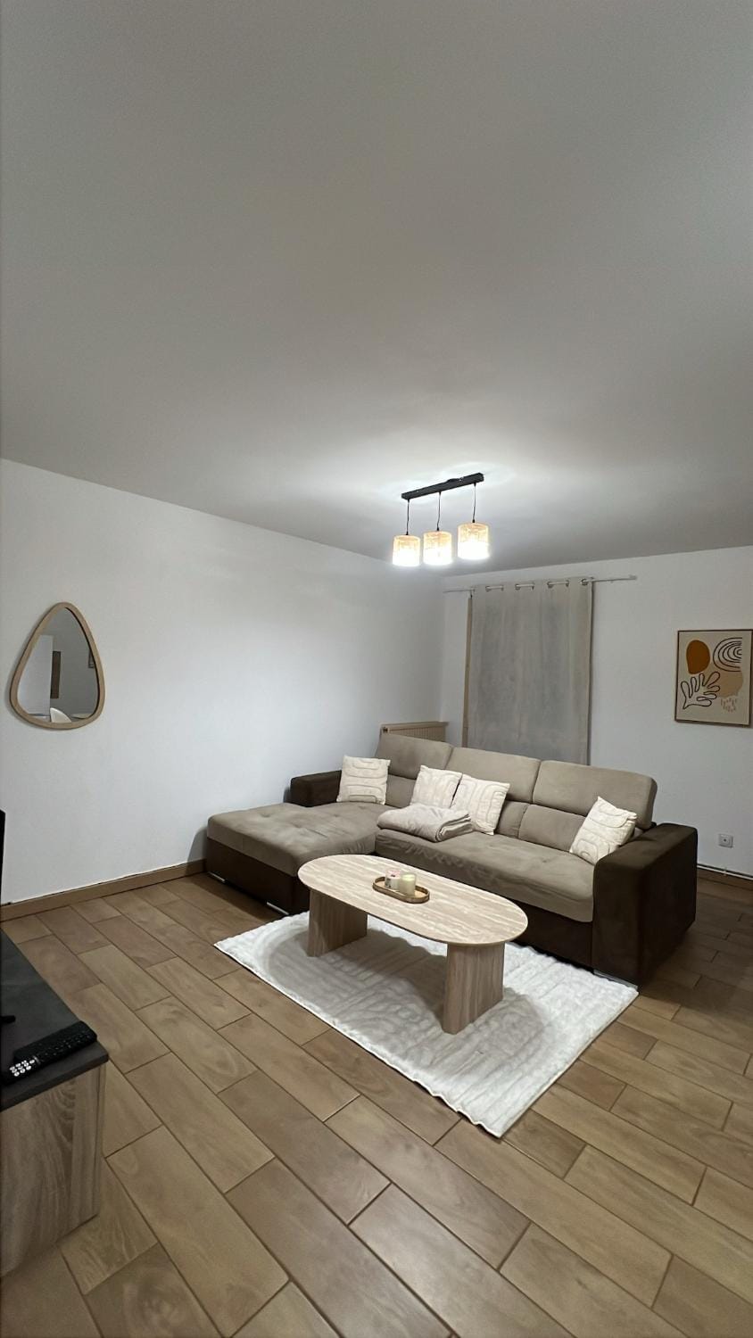 Le Cocon des Quais Appartement 2 chambres Romans Apartment in Provence