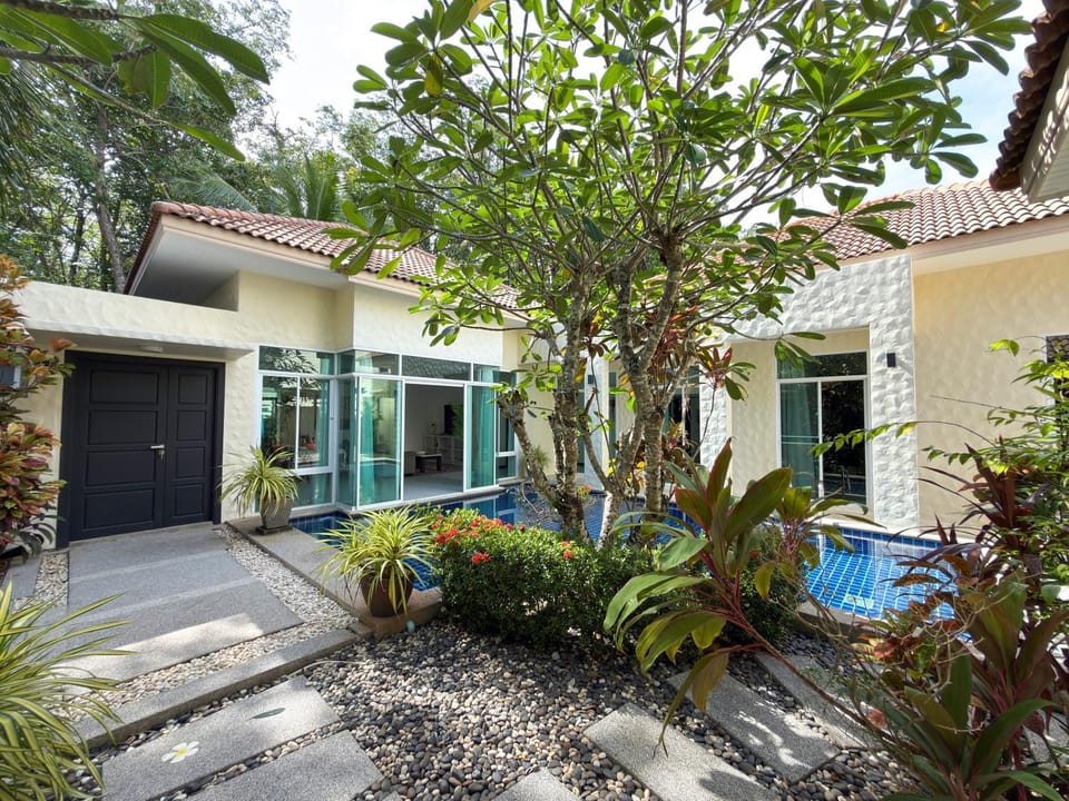 Property building, Patio, Day, Garden, Garden view, Pool view, Swimming pool