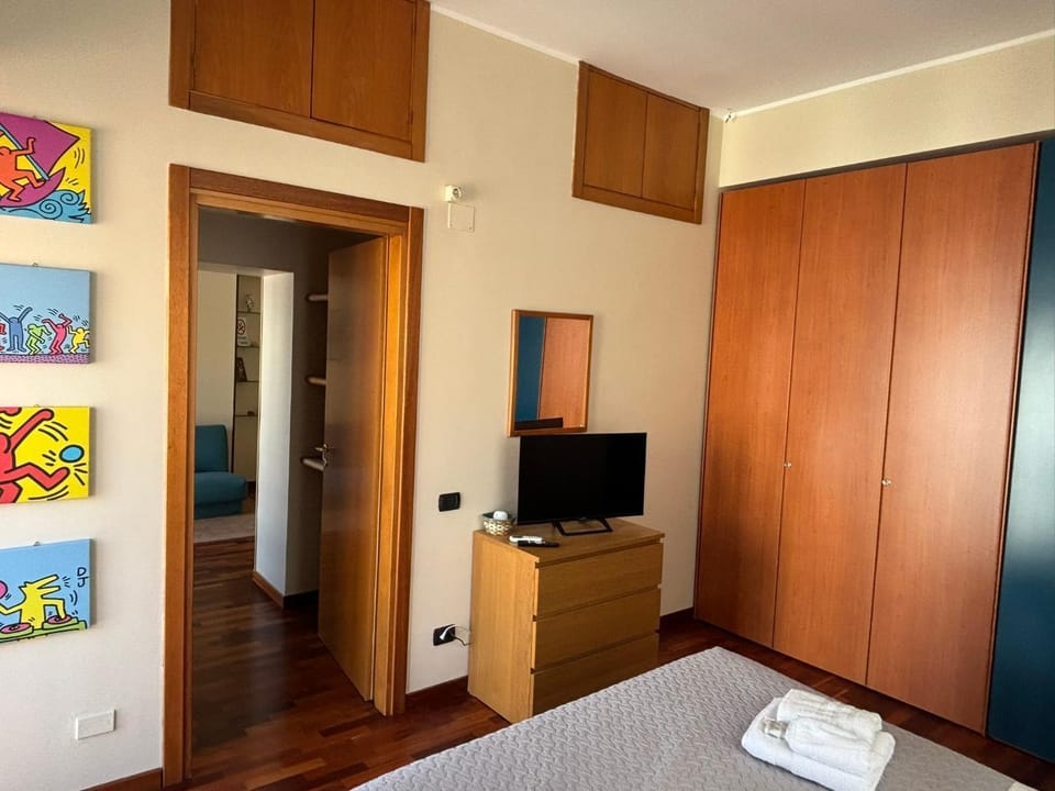 TV and multimedia, Bedroom