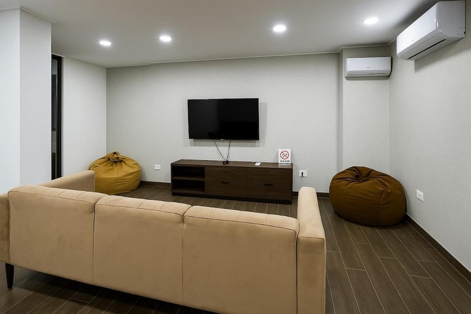 Charming Studio with Terrace in Equipetrol Apartment in Santa Cruz de la Sierra