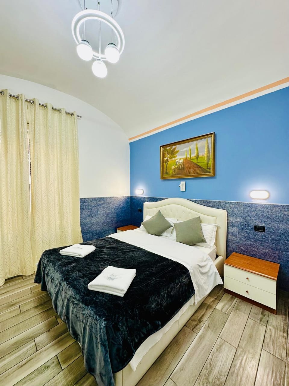 Bed, View (from property/room), Photo of the whole room, Bedroom, VIP