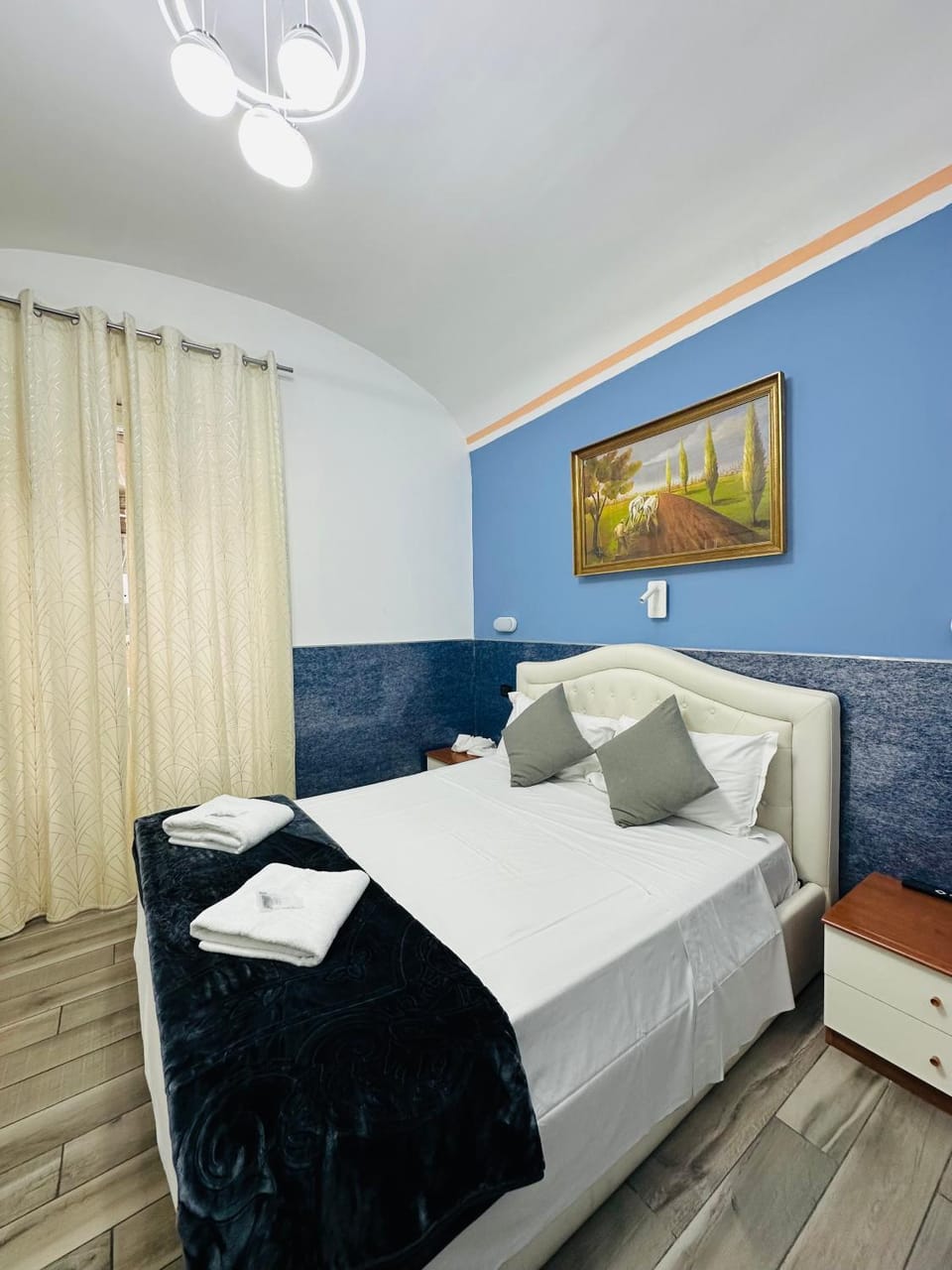 Bed, View (from property/room), Photo of the whole room, Bedroom, room service, VIP