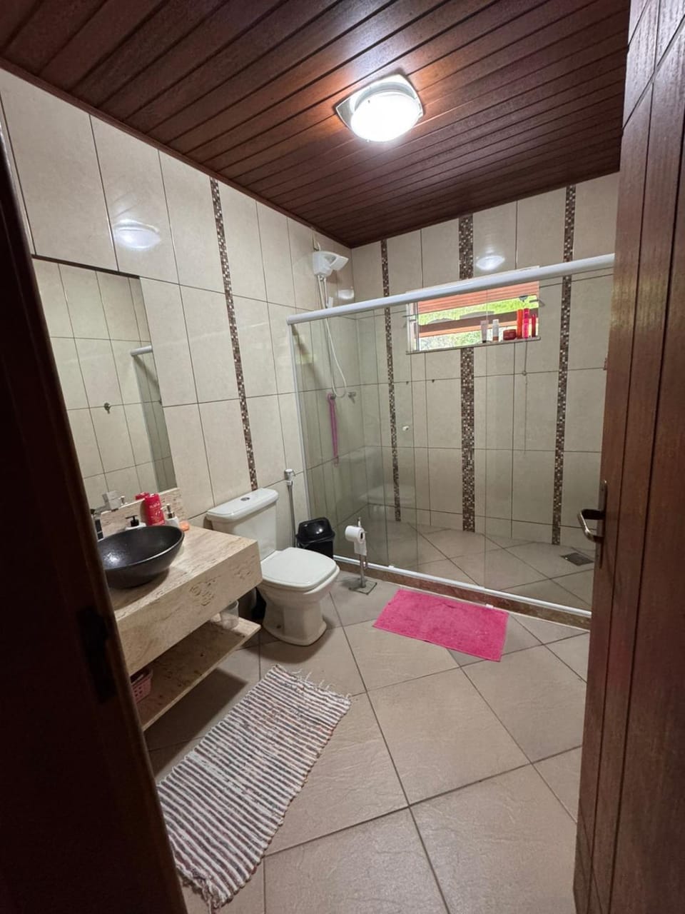 Shower, Toilet, Bathroom