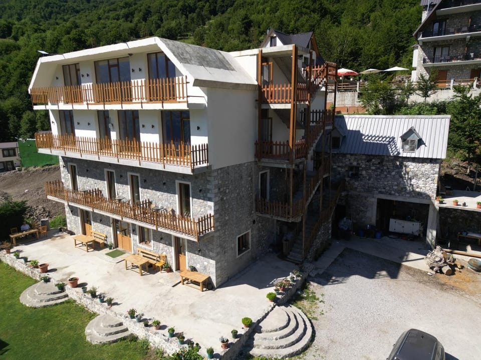 Property building, Natural landscape