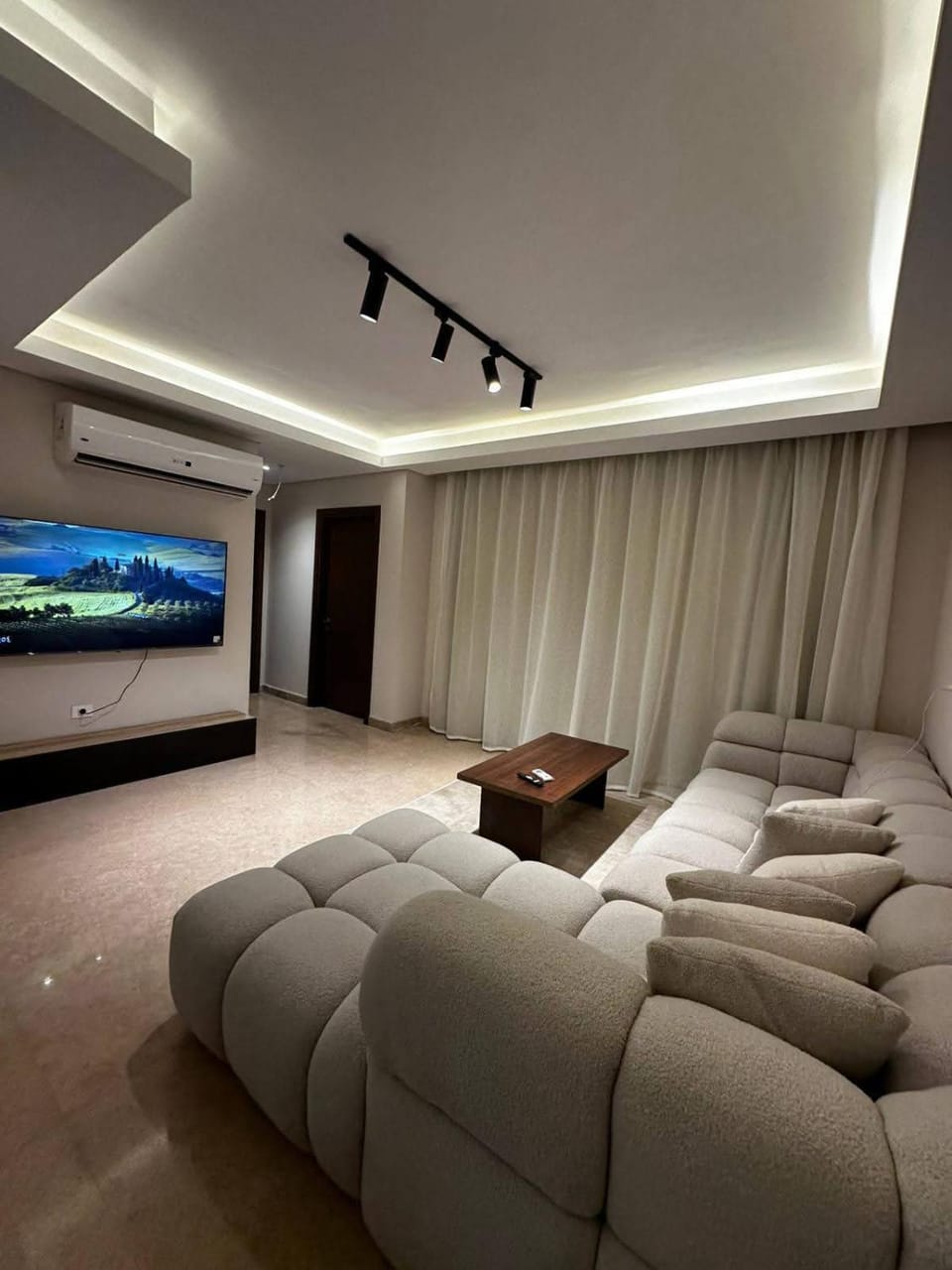 كومبوند زيد ويست الشيخ زايد Apartment in Egypt