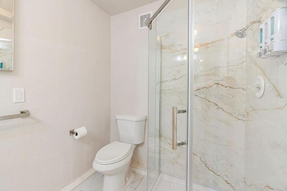 Casita Full Kitchen-AC-Ping Pong House in San Pasqual Valley