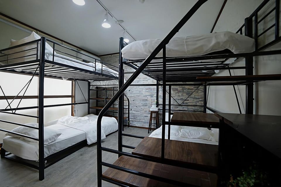 Bed, Bedroom, bunk bed