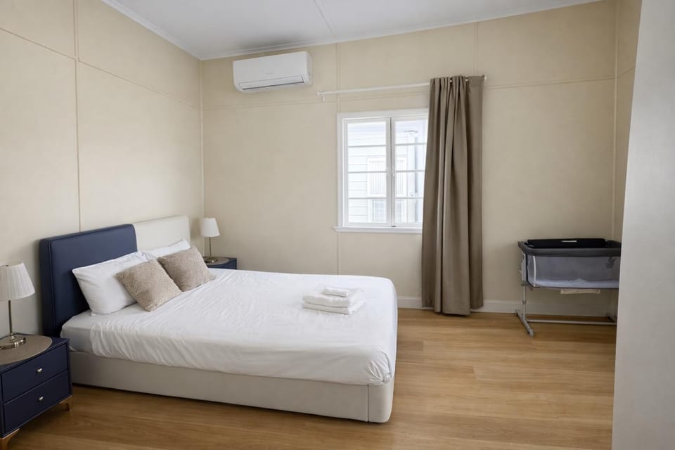 Entire 3bedroom house close to CBD House in Brisbane