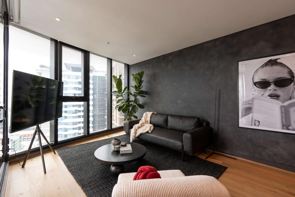 TV and multimedia, View (from property/room), Living room, Seating area, air conditioner