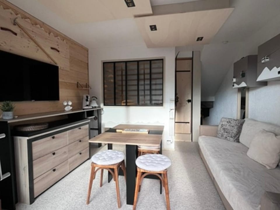 Studio pratique à Châtel avec parking couvert privé - FR-1-693-119 Apartment in Châtel
