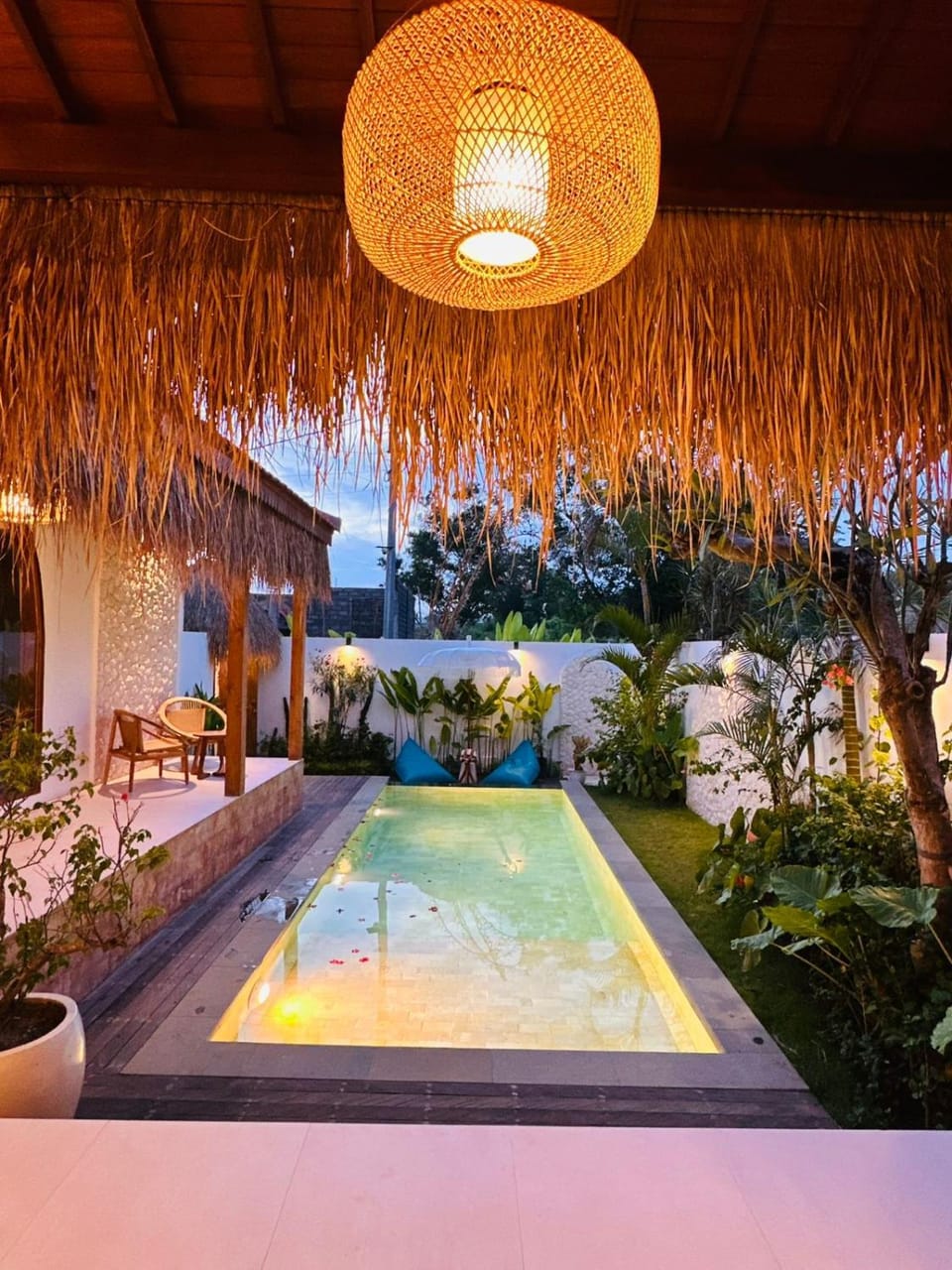 Swimming pool