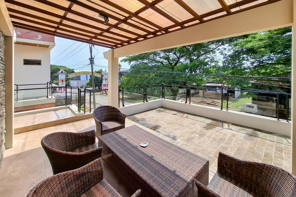 Seating area