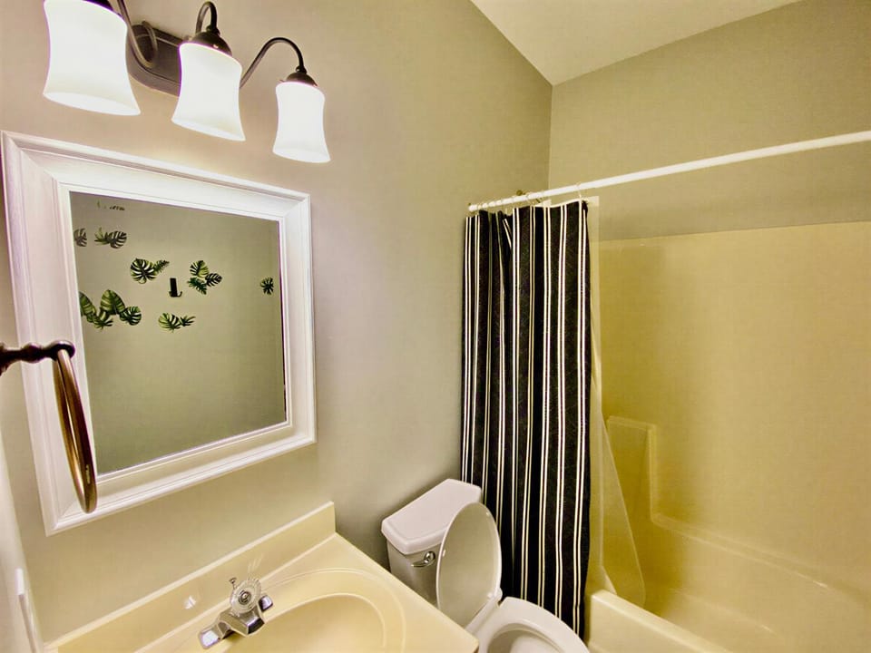 Bathroom, Bath